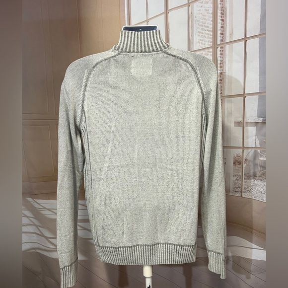 🛍️BKE Light gray mock neck full zip sweater size S. - Picture 6 of 15